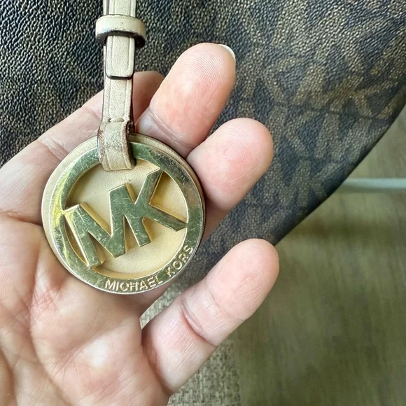 Michael Kors Dark Brown and Beige Tote - Picture 13 of 16